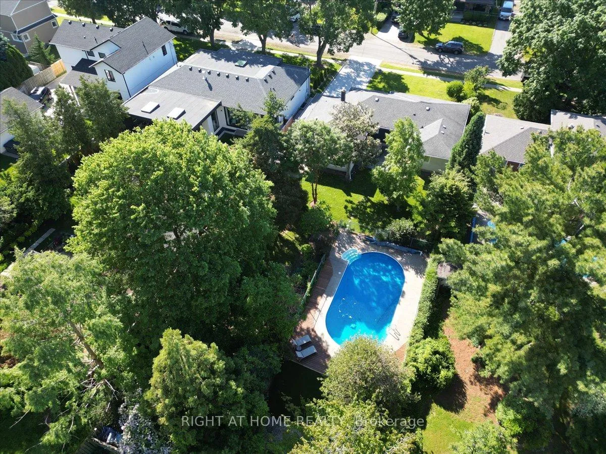Photo 4 of 191 Dalhousie Avenue, St. Catharines, Port Dalhousie — HOMEH