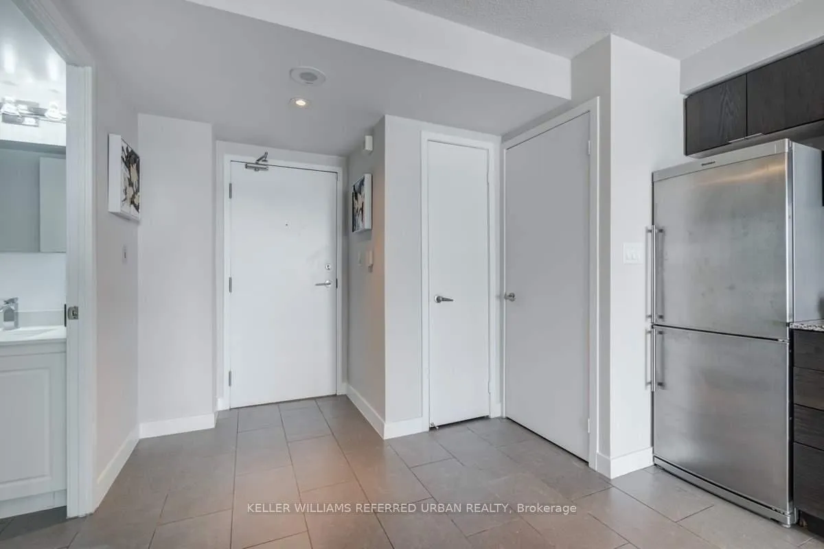 Photo 6 of Unit 1508, 15 Fort York Boulevard, Toronto, Waterfront Communities — HOMEH