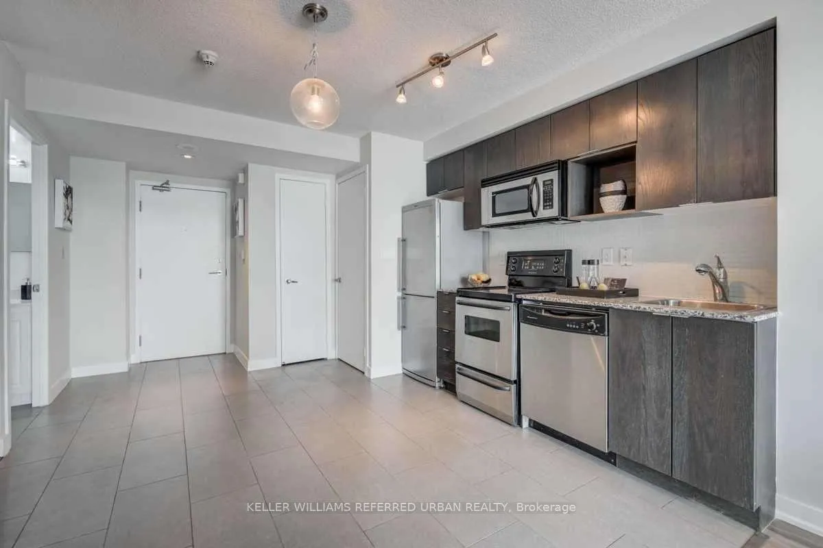 Photo 9 of Unit 1508, 15 Fort York Boulevard, Toronto, Waterfront Communities — HOMEH