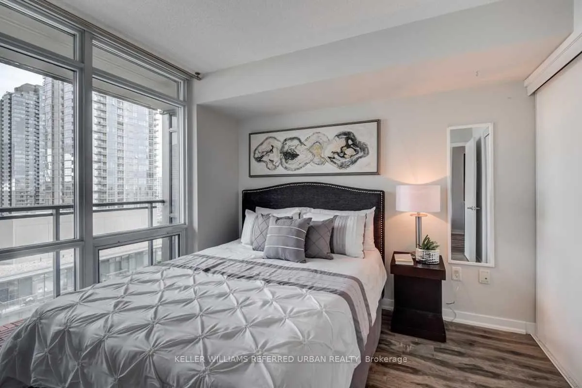 Photo 12 of Unit 1508, 15 Fort York Boulevard, Toronto, Waterfront Communities — HOMEH