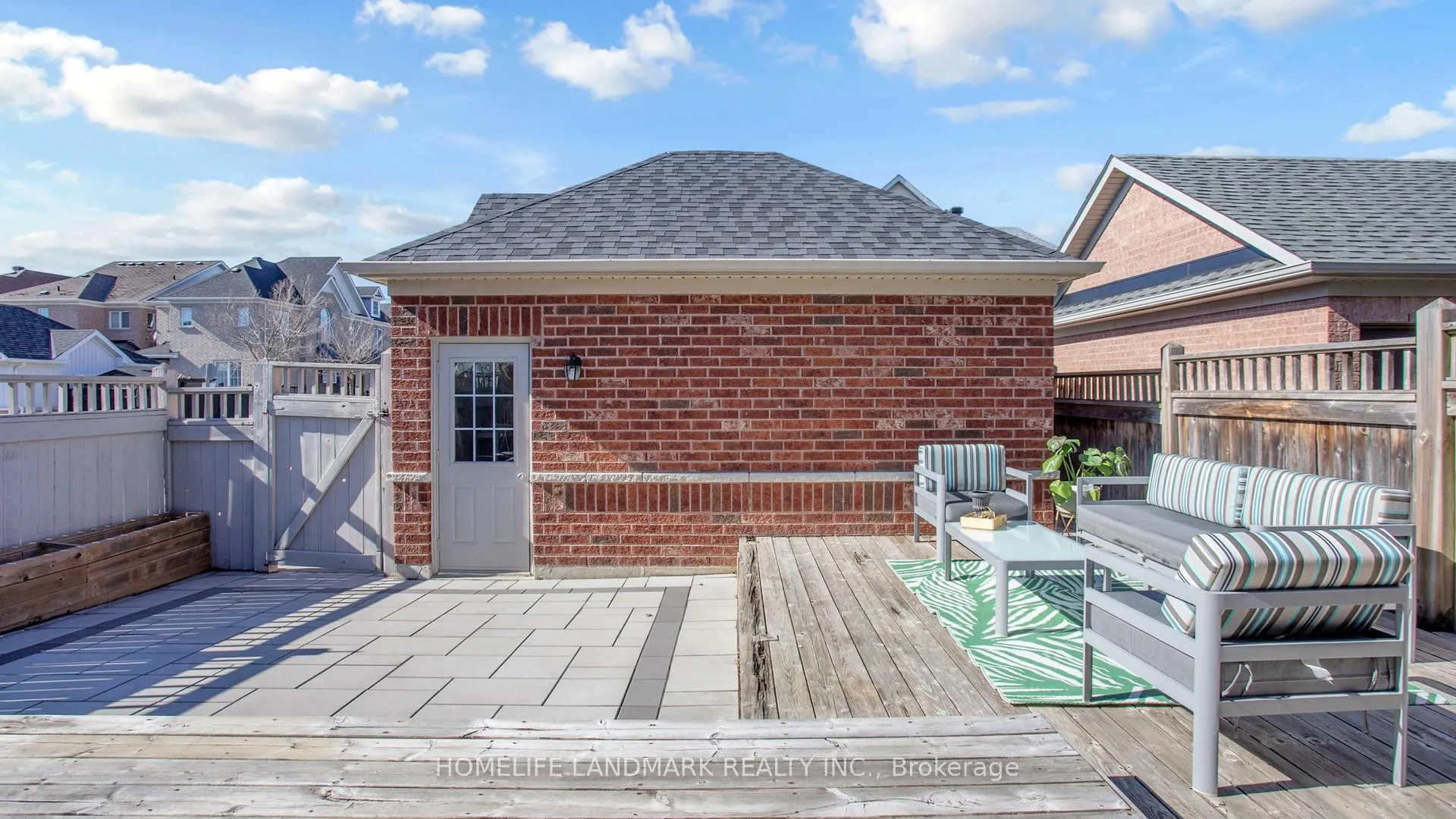 Photo 44 of 13 Woodway Lane, Markham, Cornell — HOMEH