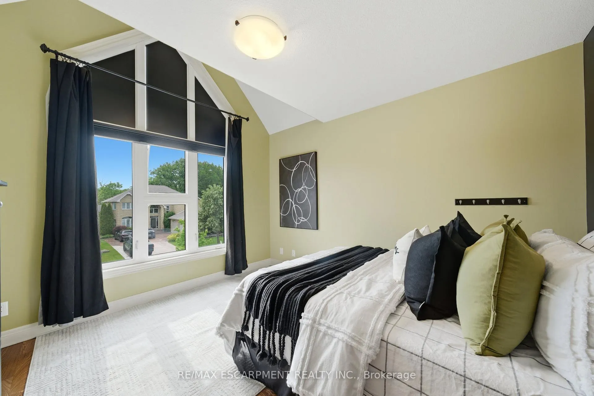 Photo 27 of 4141 Stadelbauer Drive, Lincoln, Beamsville — HOMEH
