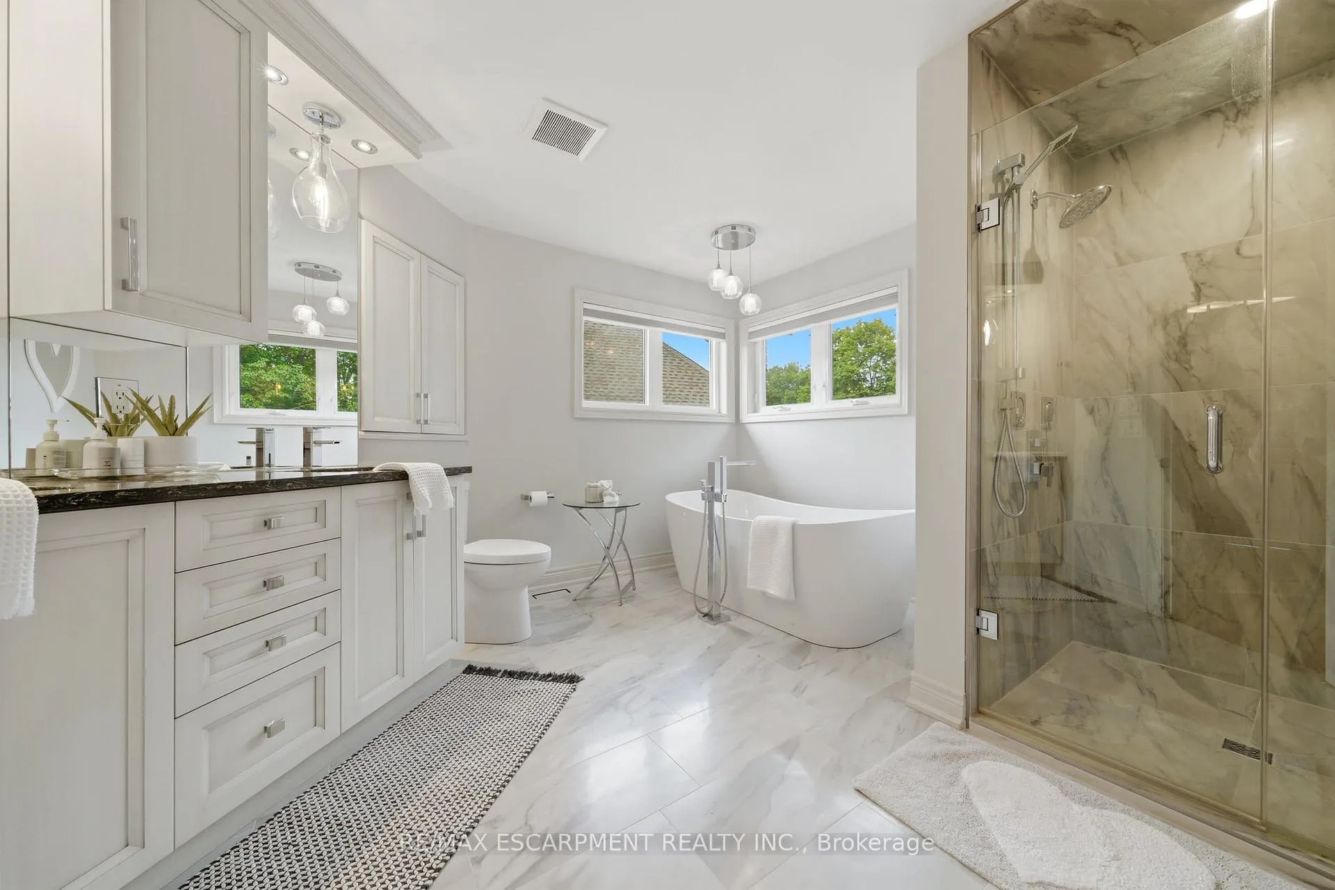 Photo 32 of 4141 Stadelbauer Drive, Lincoln, Beamsville — HOMEH