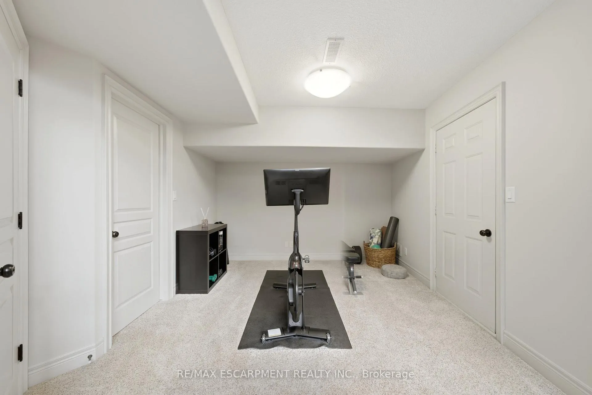 Photo 39 of 4141 Stadelbauer Drive, Lincoln, Beamsville — HOMEH