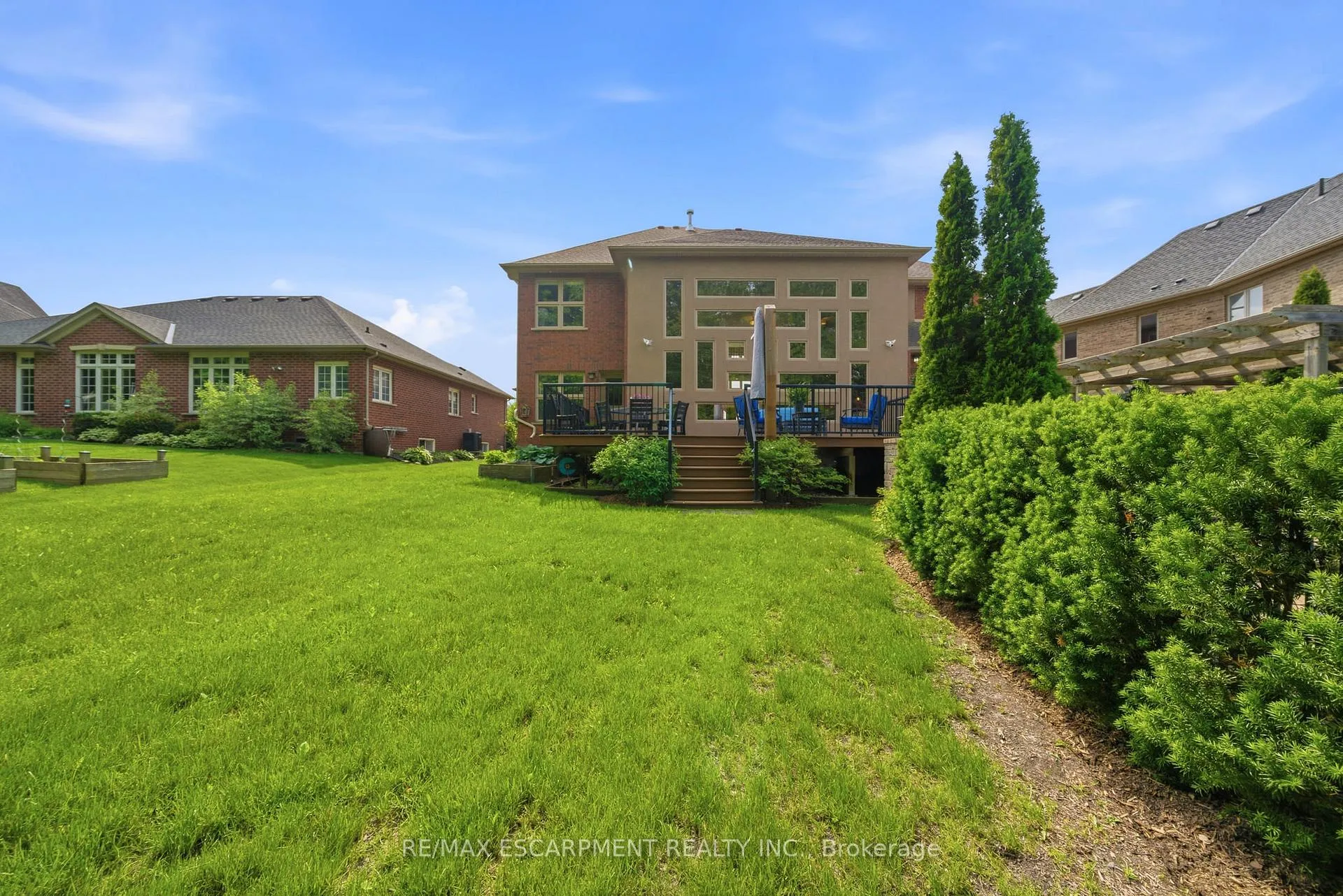 Photo 47 of 4141 Stadelbauer Drive, Lincoln, Beamsville — HOMEH