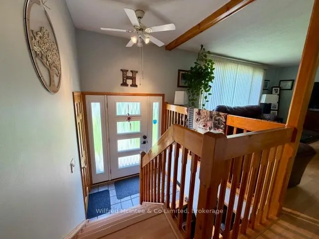 Photo 3 of 925 Old Durham Road, Brockton — HOMEH