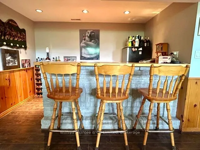 Photo 16 of 925 Old Durham Road, Brockton — HOMEH