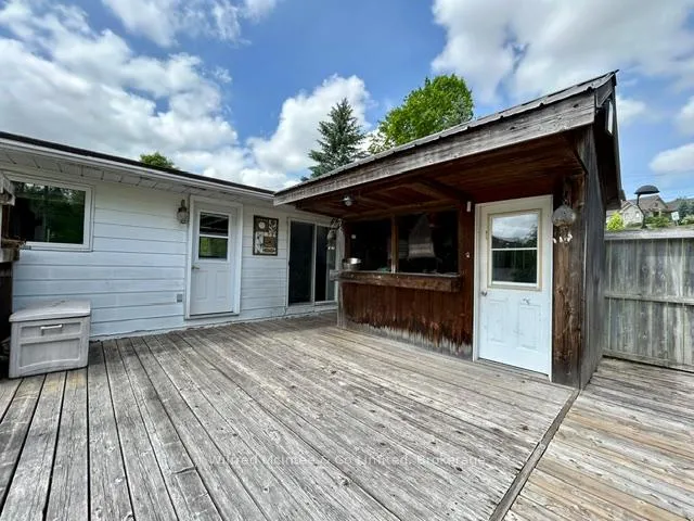 Photo 17 of 925 Old Durham Road, Brockton — HOMEH