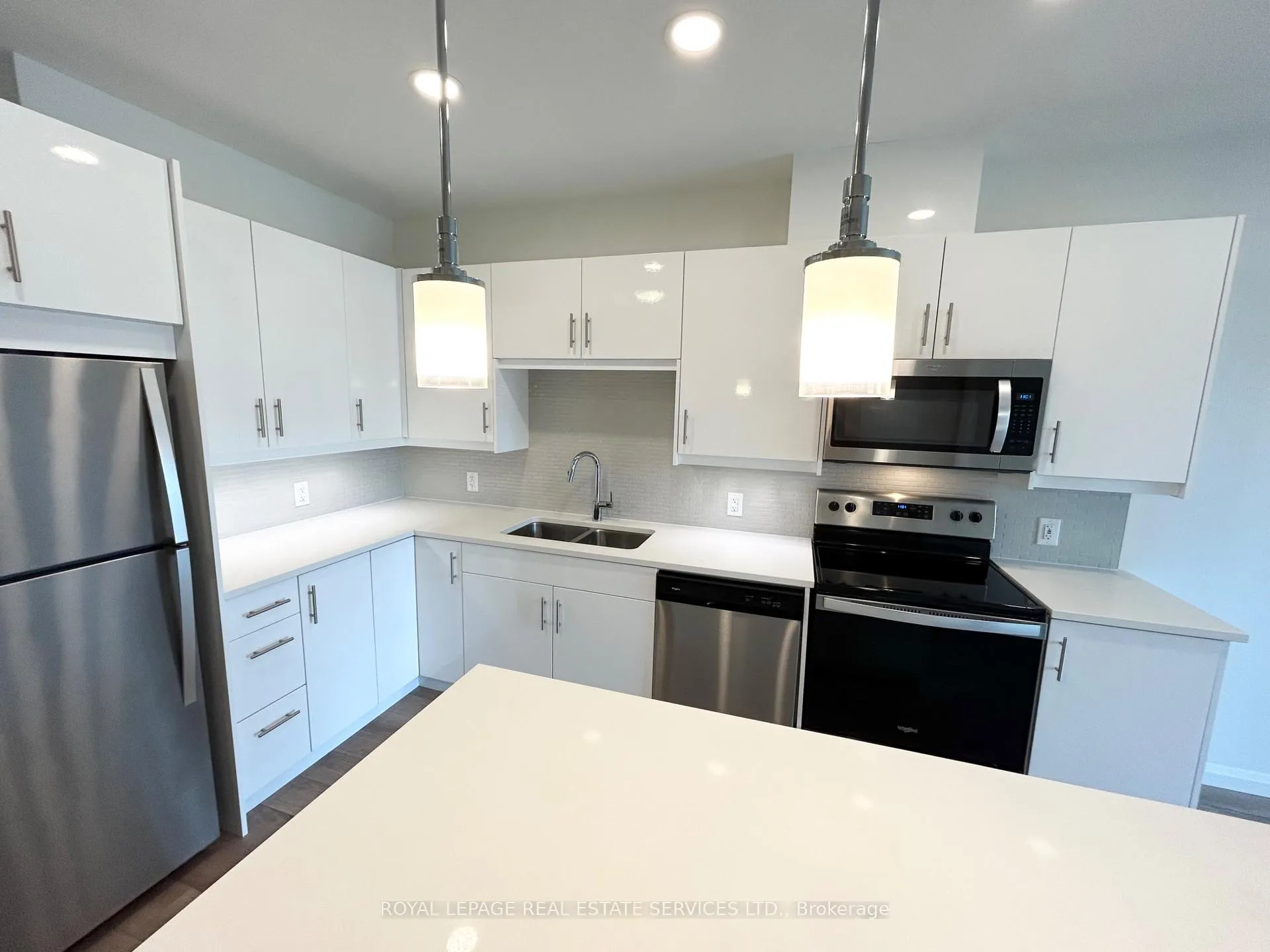Photo 7 of Unit 307, 144 Watson Road N, Guelph, Grange Road — HOMEH