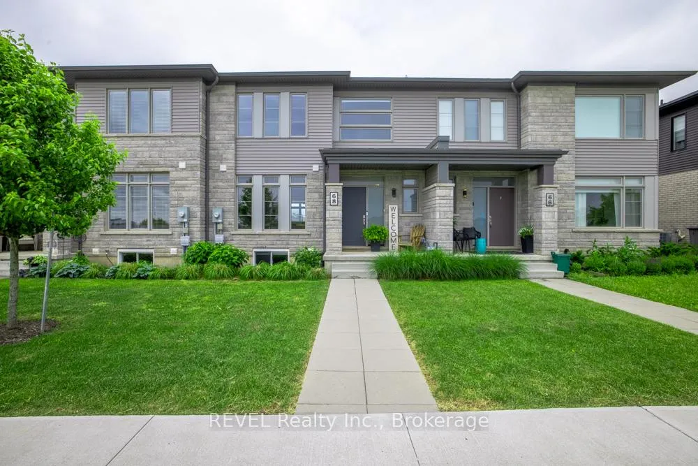 Photo 2 of 68 Summersides Boulevard, Pelham, Fonthill — HOMEH
