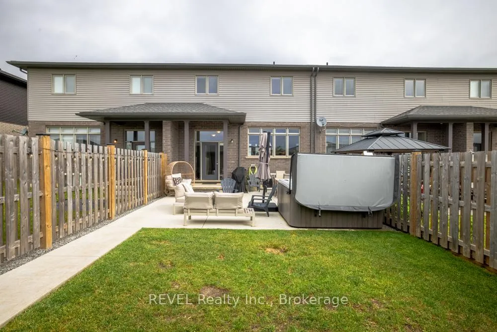 Photo 40 of 68 Summersides Boulevard, Pelham, Fonthill — HOMEH