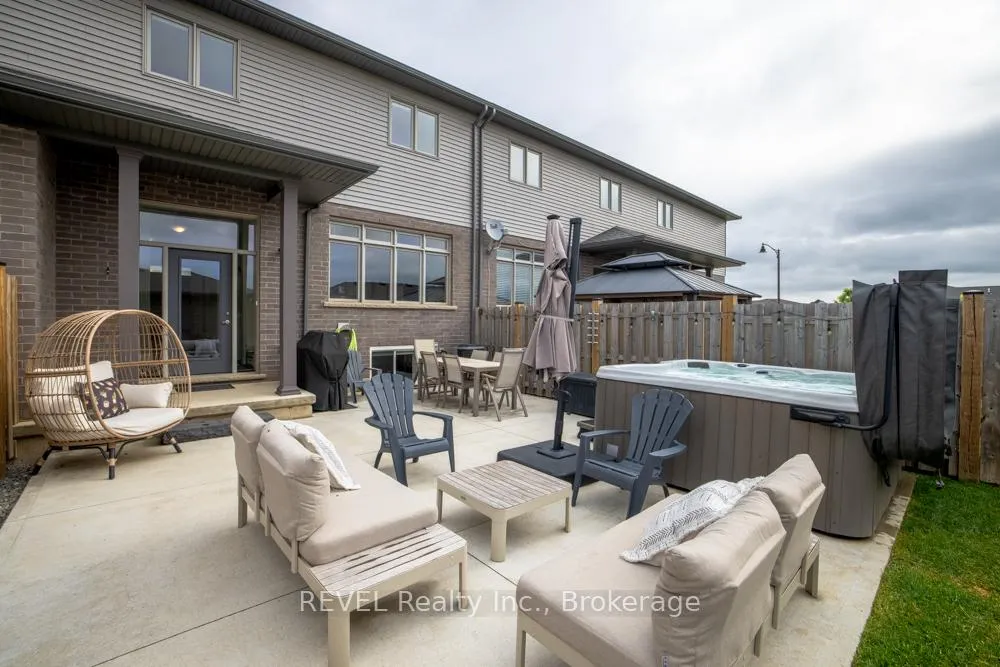 Photo 41 of 68 Summersides Boulevard, Pelham, Fonthill — HOMEH
