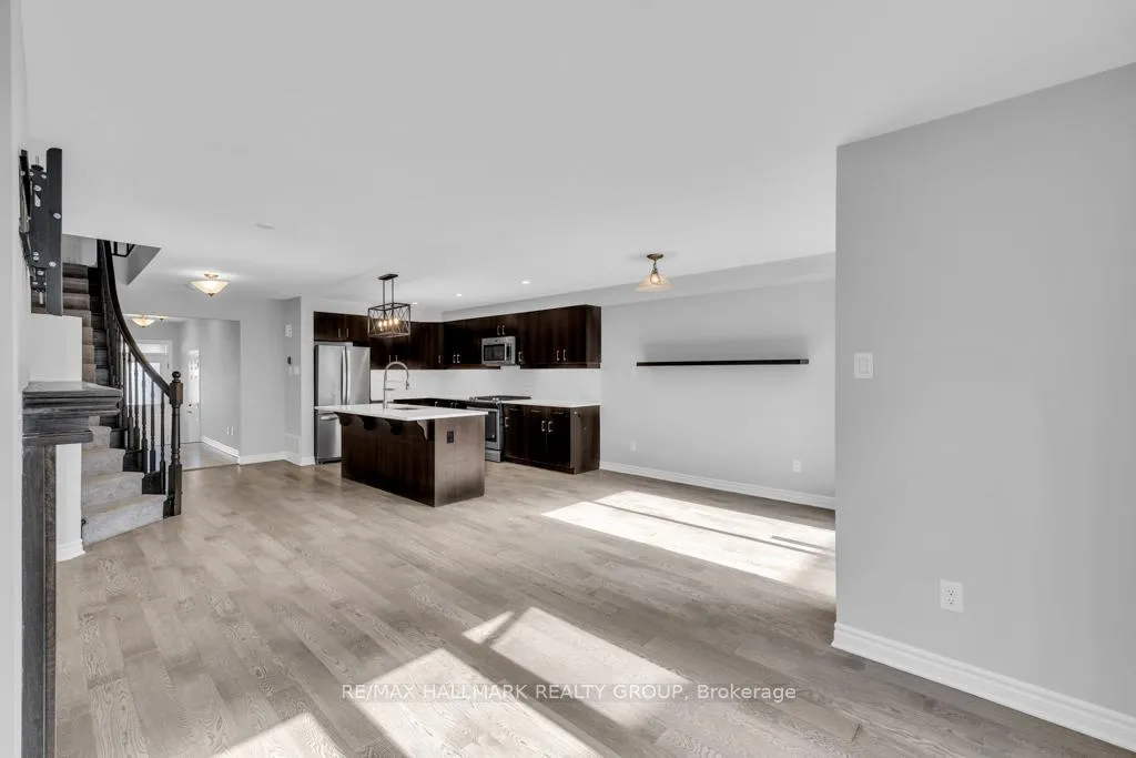 Photo 12 of 600 Parade Drive, Ottawa, Stittsville (South) — HOMEH