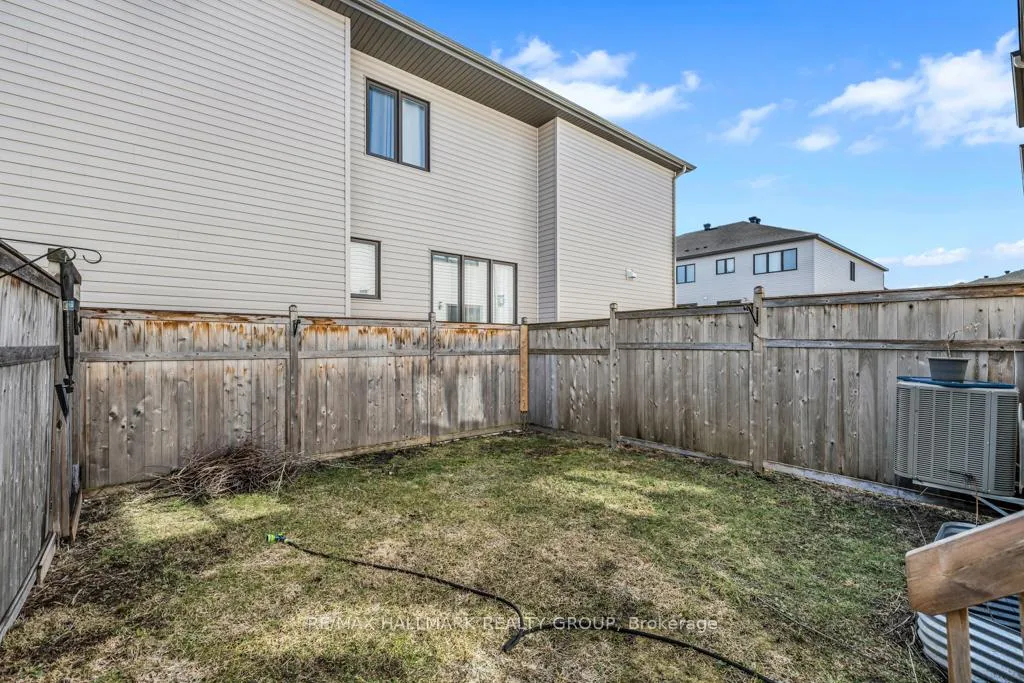 Photo 29 of 600 Parade Drive, Ottawa, Stittsville (South) — HOMEH