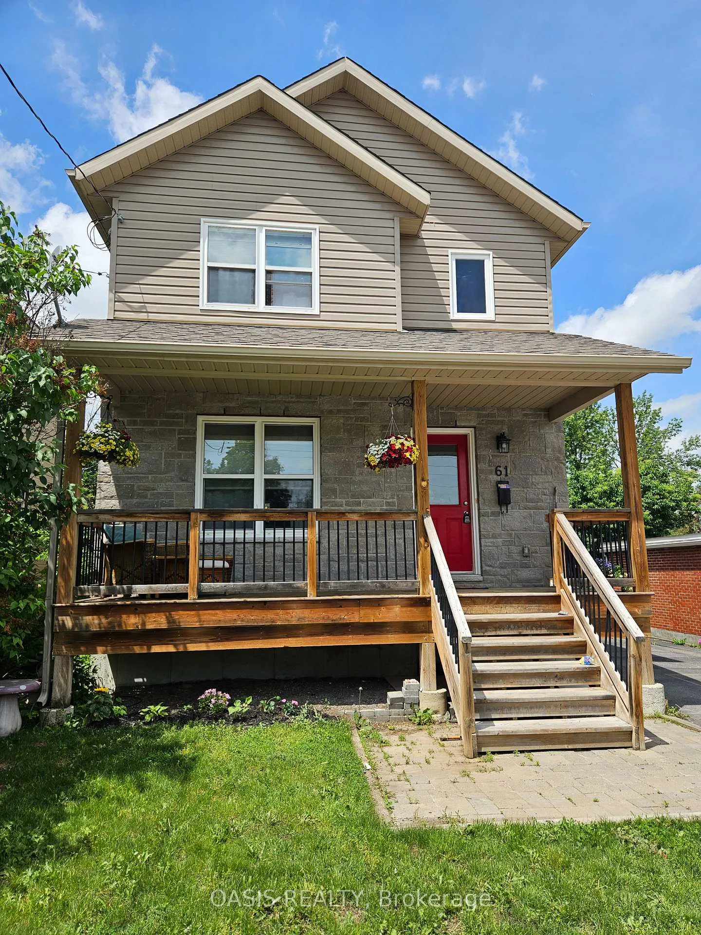 Photo 1 of 61 Herriott Street, Carleton Place — HOMEH