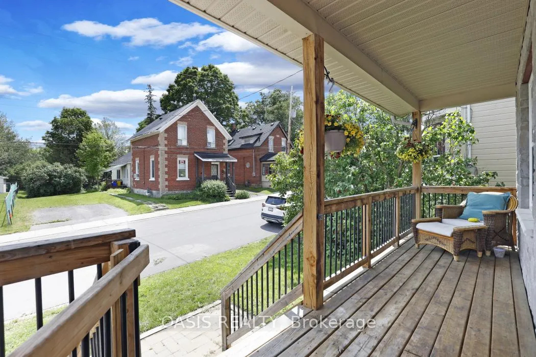 Photo 28 of 61 Herriott Street, Carleton Place — HOMEH