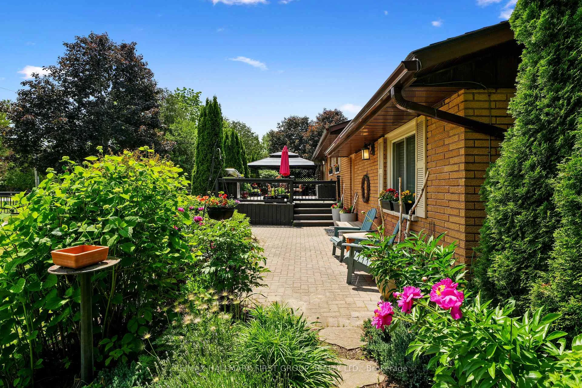 Photo 3 of 8310 Smylie Road, Hamilton Township, Rural Hamilton — HOMEH