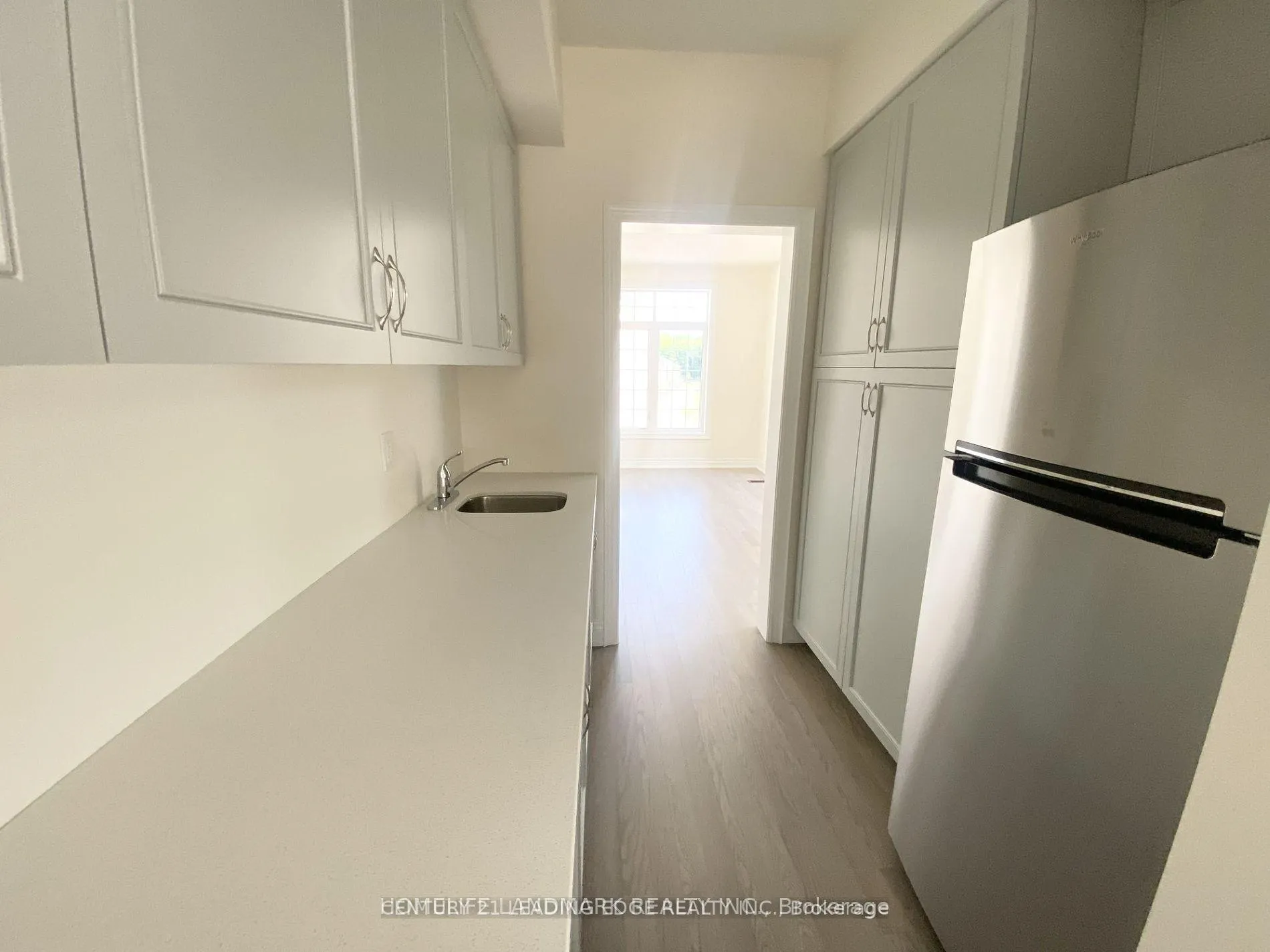 Photo 7 of 2 Phillipsen Way, Markham, Cedarwood — HOMEH