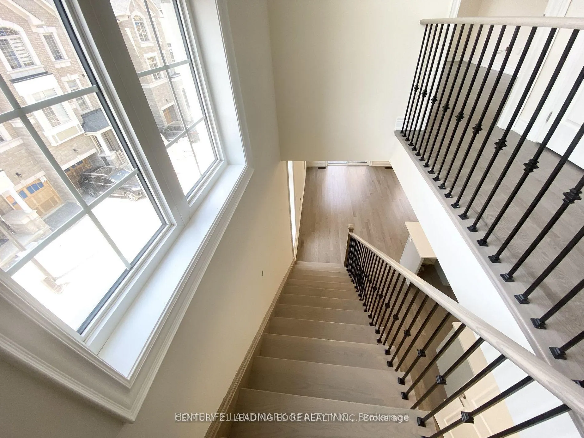 Photo 12 of 2 Phillipsen Way, Markham, Cedarwood — HOMEH
