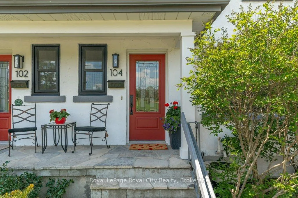 Photo 4 of 104 Kathleen Street, Guelph, Exhibition Park — HOMEH