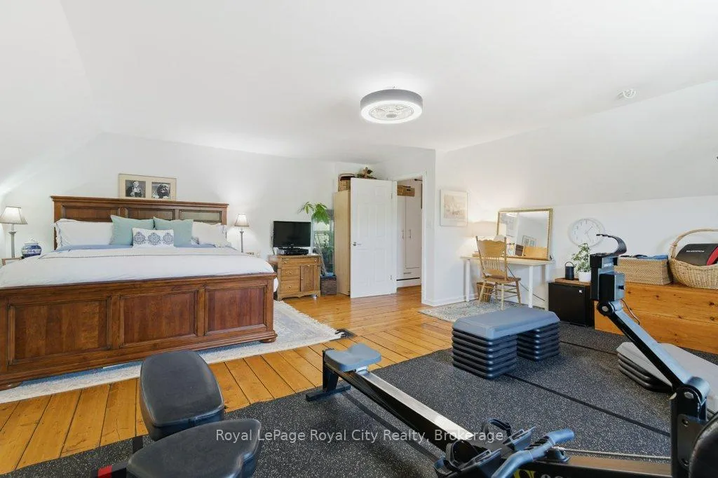 Photo 41 of 104 Kathleen Street, Guelph, Exhibition Park — HOMEH