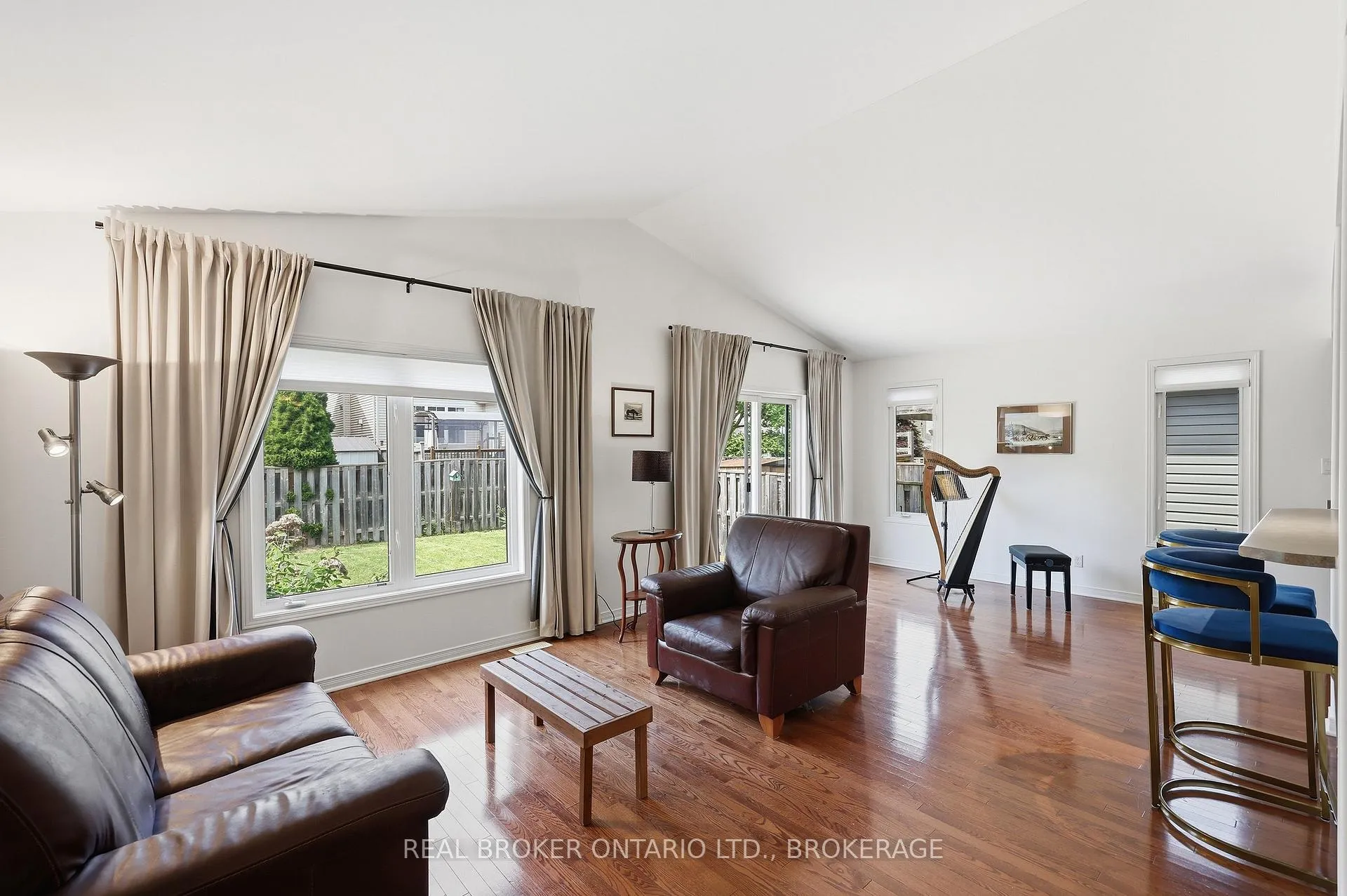 Photo 9 of 617 Walters Street, Kingston, Kingston East (Incl Barret Crt) — HOMEH