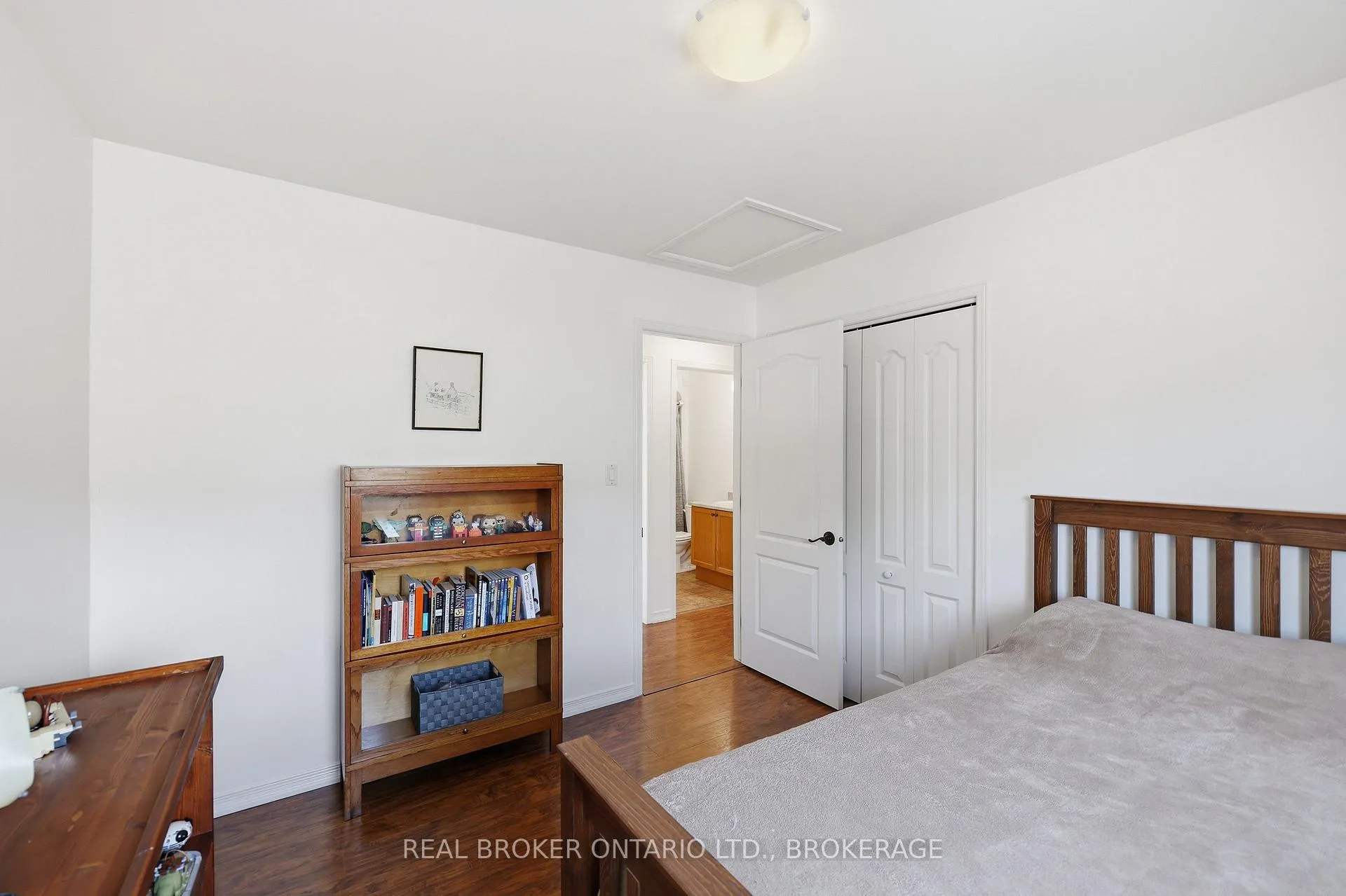 Photo 27 of 617 Walters Street, Kingston, Kingston East (Incl Barret Crt) — HOMEH
