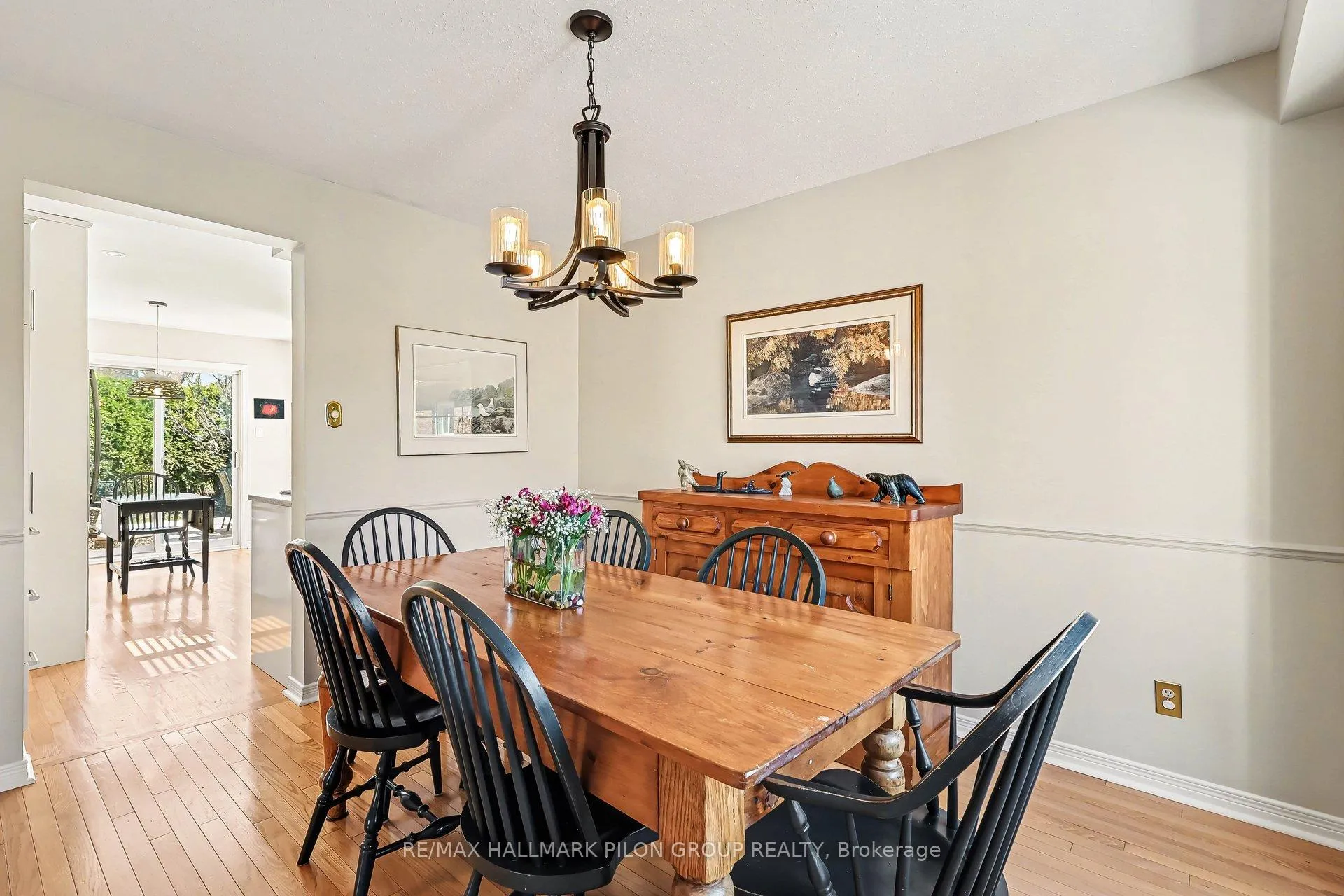 Photo 4 of 6321 Beausejour Drive, Ottawa, Chateauneuf — HOMEH