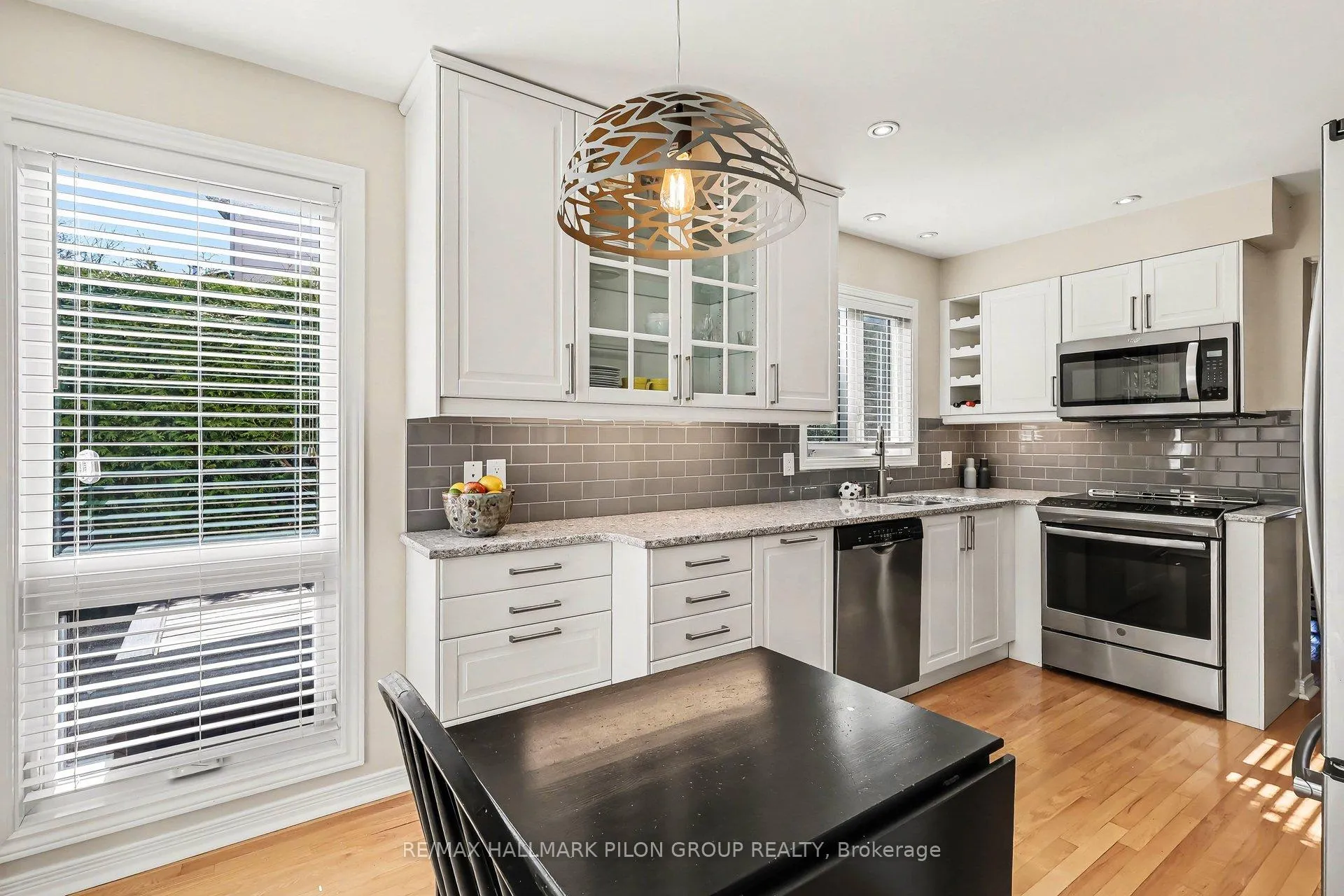 Photo 6 of 6321 Beausejour Drive, Ottawa, Chateauneuf — HOMEH