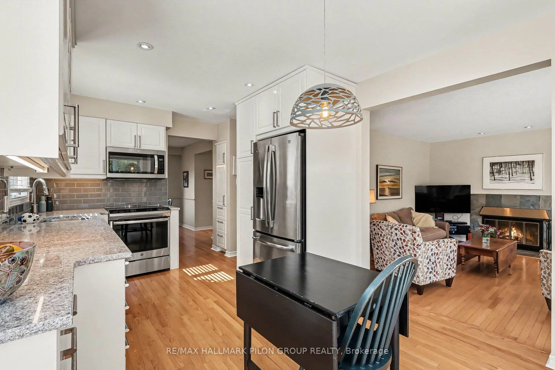 Photo 7 of 6321 Beausejour Drive, Ottawa, Chateauneuf — HOMEH