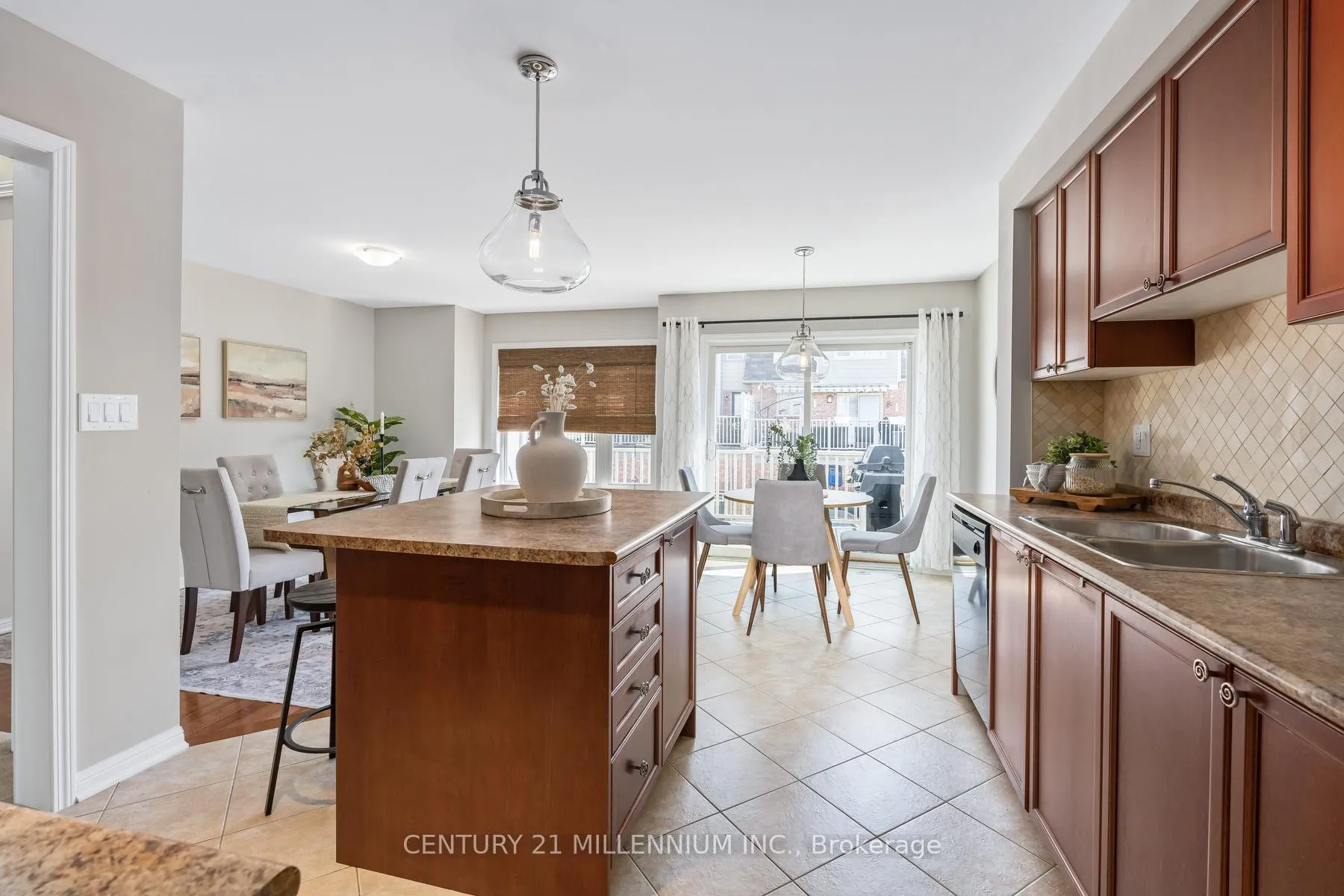 Photo 13 of 699 Cargill Path, Milton, Coates — HOMEH