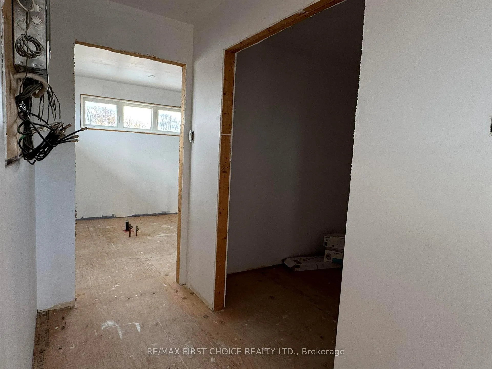 Photo 20 of 125 Walsh Street W, Thunder Bay, Green Acres — HOMEH