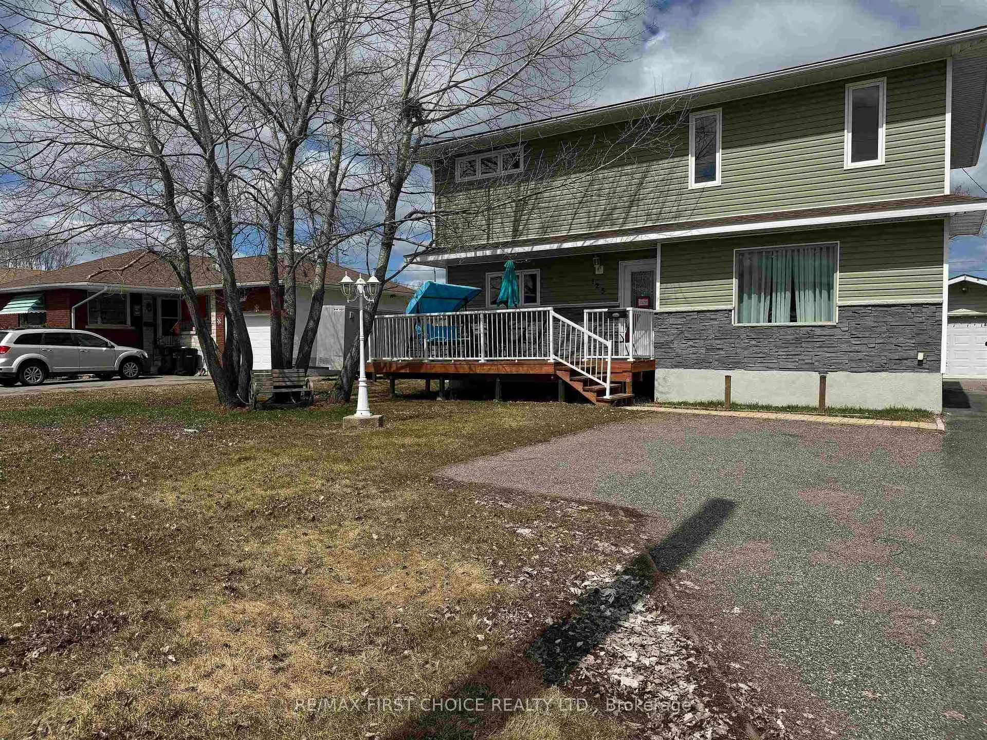 Photo 37 of 125 Walsh Street W, Thunder Bay, Green Acres — HOMEH