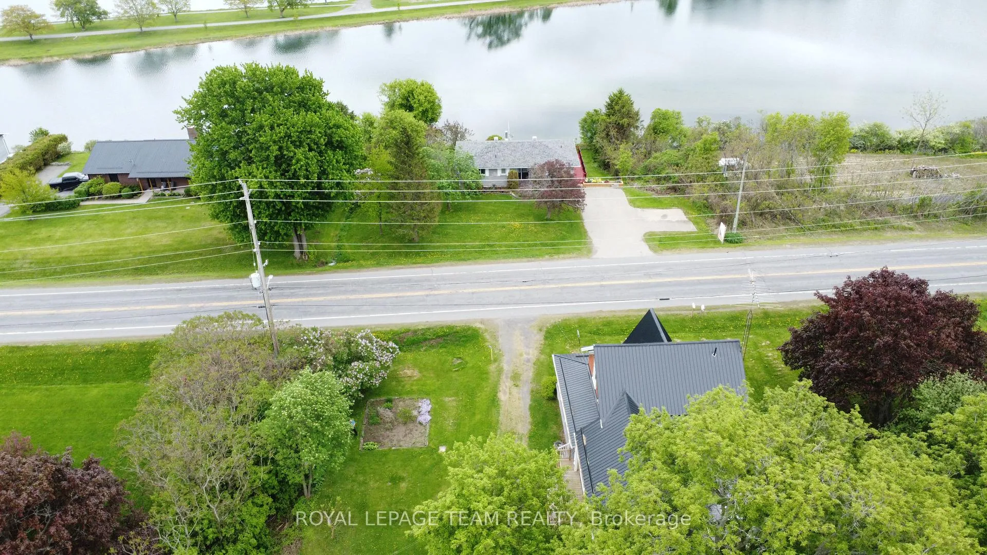Photo 3 of 804 County 2 Road, Edwardsburgh/Cardinal, Edwardsburgh/Cardinal Twp — HOMEH