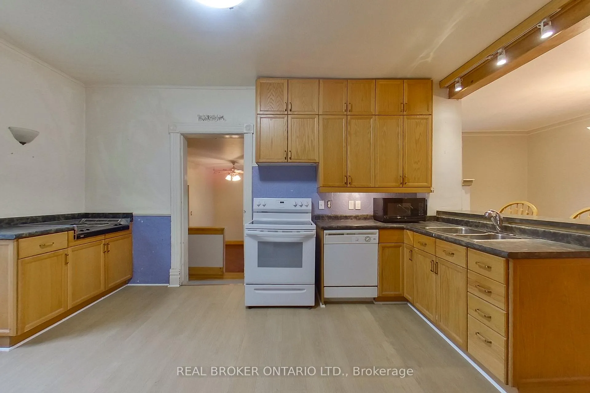 Photo 10 of 104 Isla Street, Grey Highlands — HOMEH