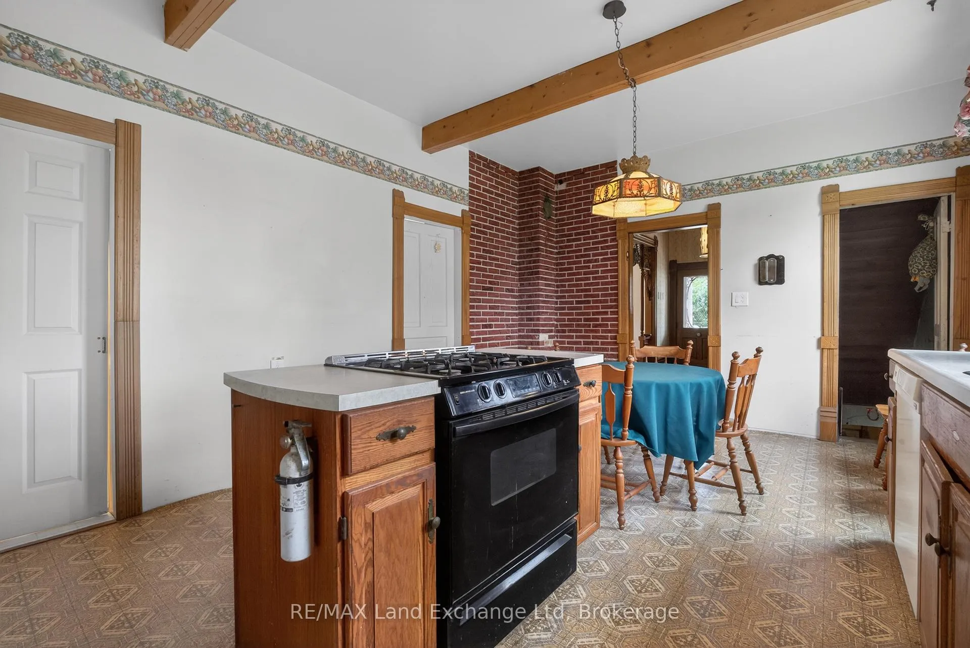 Photo 14 of 484 Queen Street, North Huron, Blyth — HOMEH