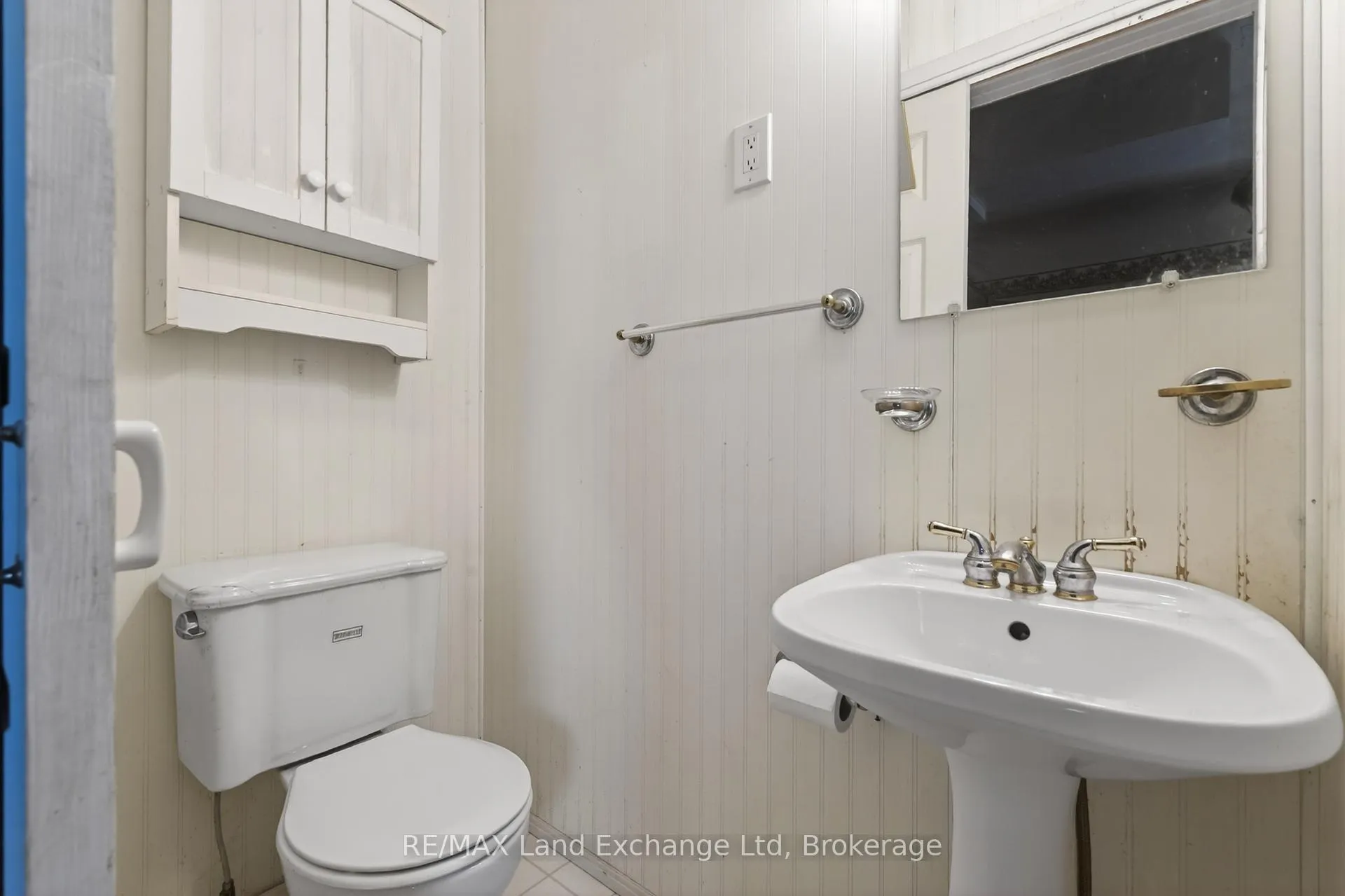 Photo 15 of 484 Queen Street, North Huron, Blyth — HOMEH