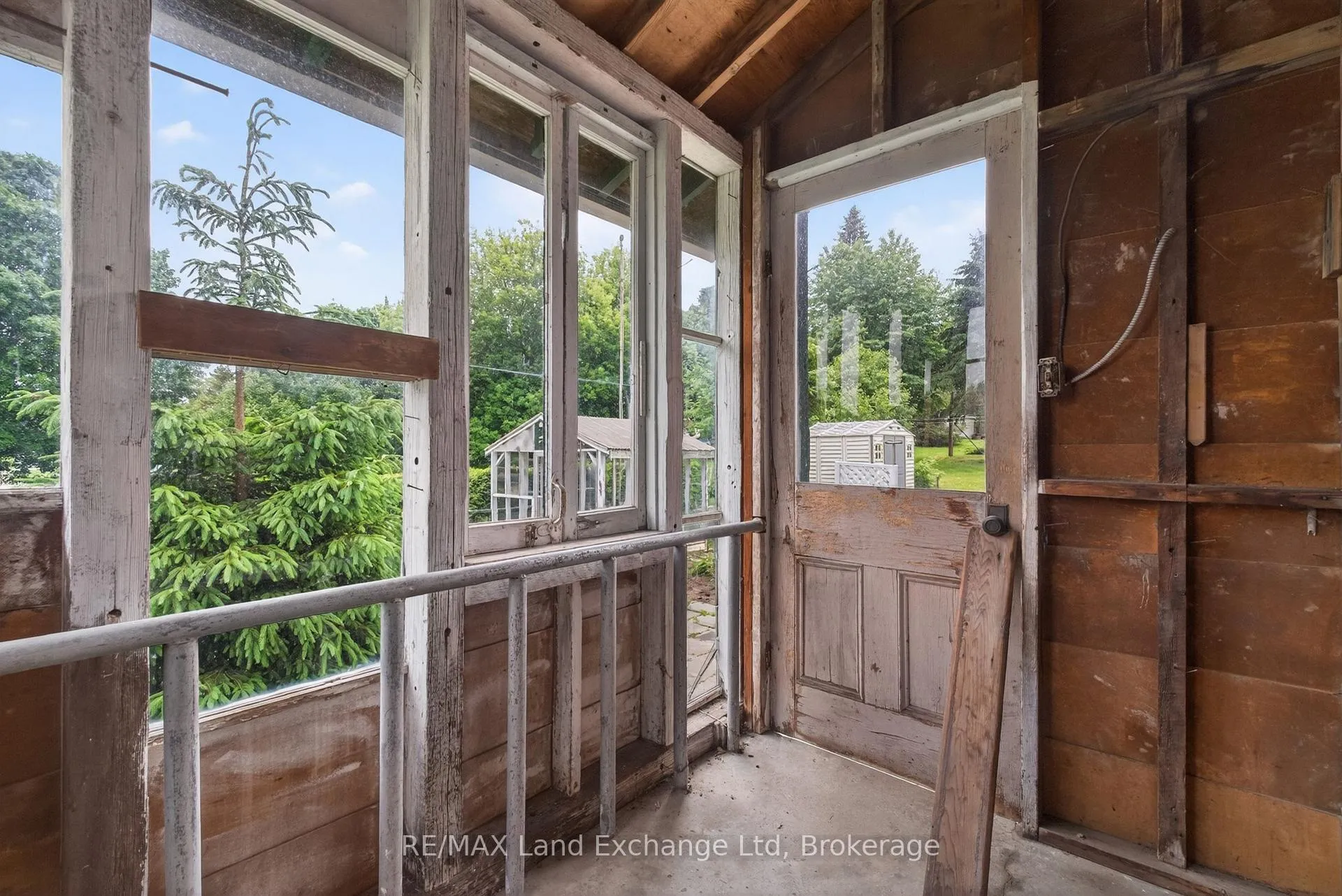 Photo 16 of 484 Queen Street, North Huron, Blyth — HOMEH