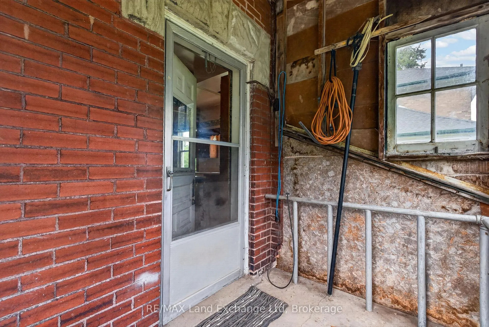 Photo 17 of 484 Queen Street, North Huron, Blyth — HOMEH