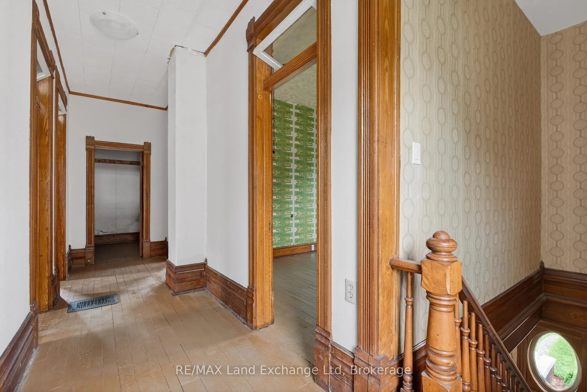 Photo 18 of 484 Queen Street, North Huron, Blyth — HOMEH