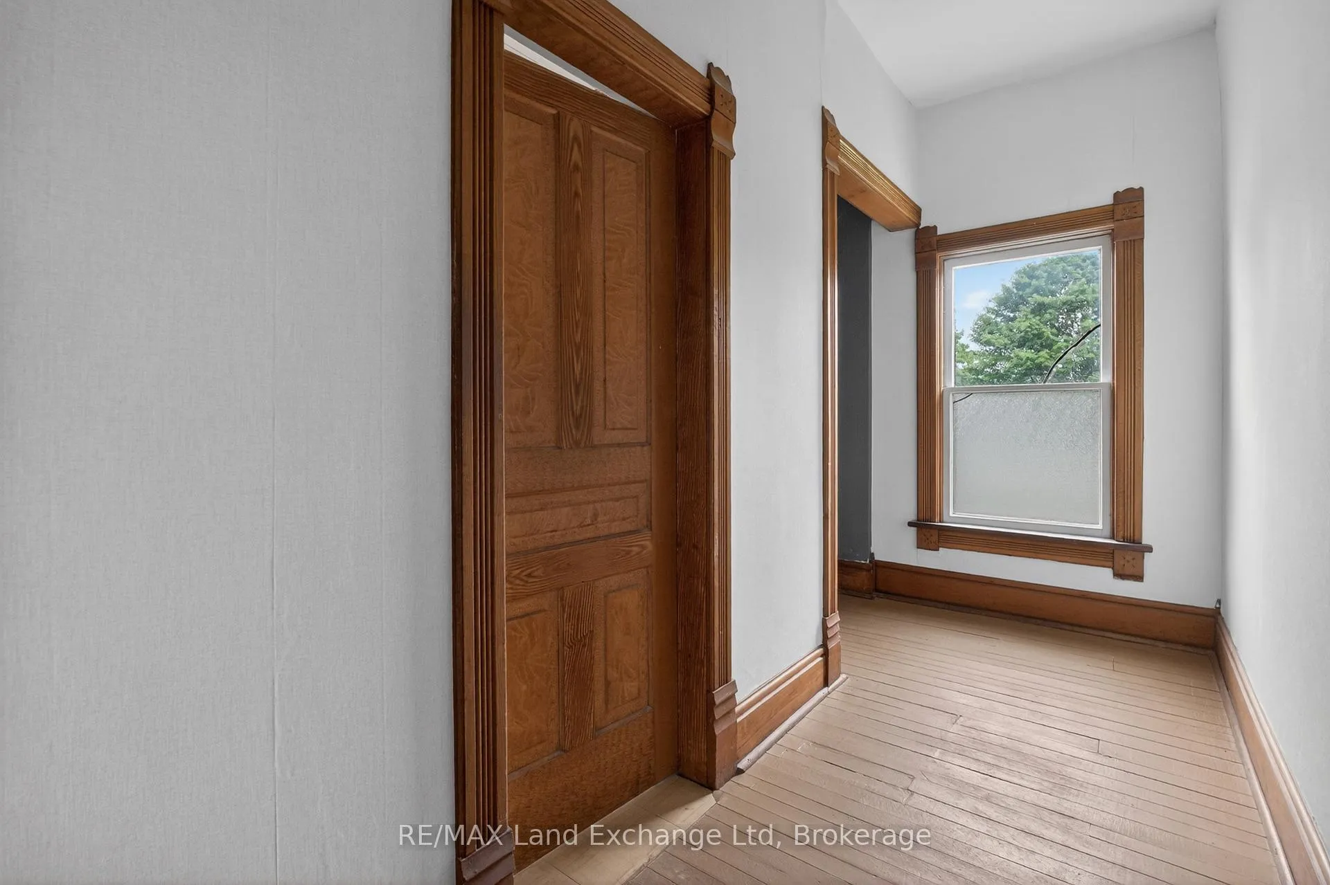 Photo 21 of 484 Queen Street, North Huron, Blyth — HOMEH