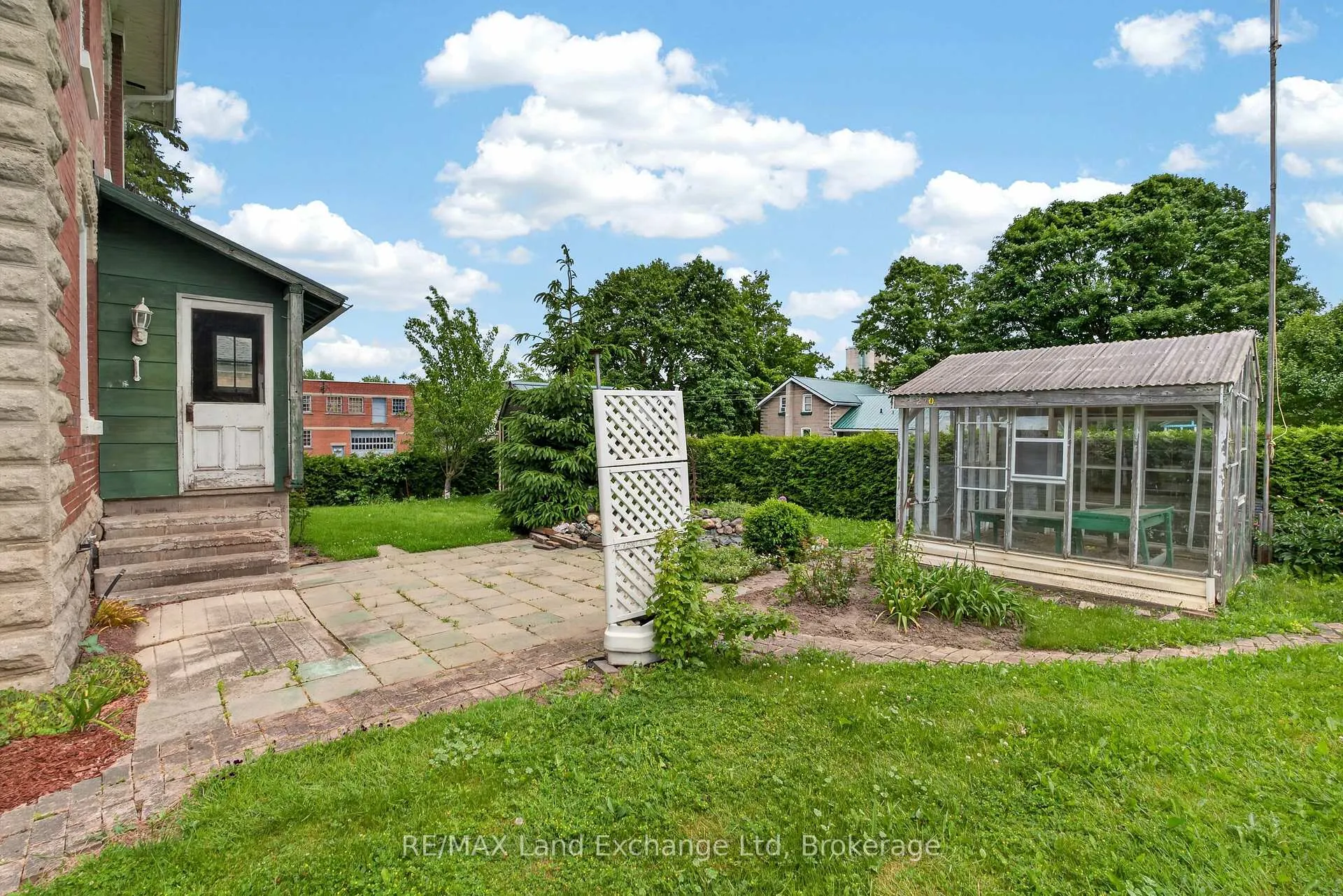 Photo 32 of 484 Queen Street, North Huron, Blyth — HOMEH
