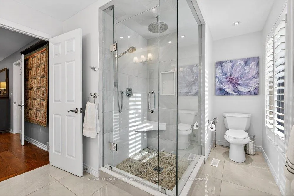Photo 23 of 89 Stonegate Drive, Hamilton, Ancaster — HOMEH