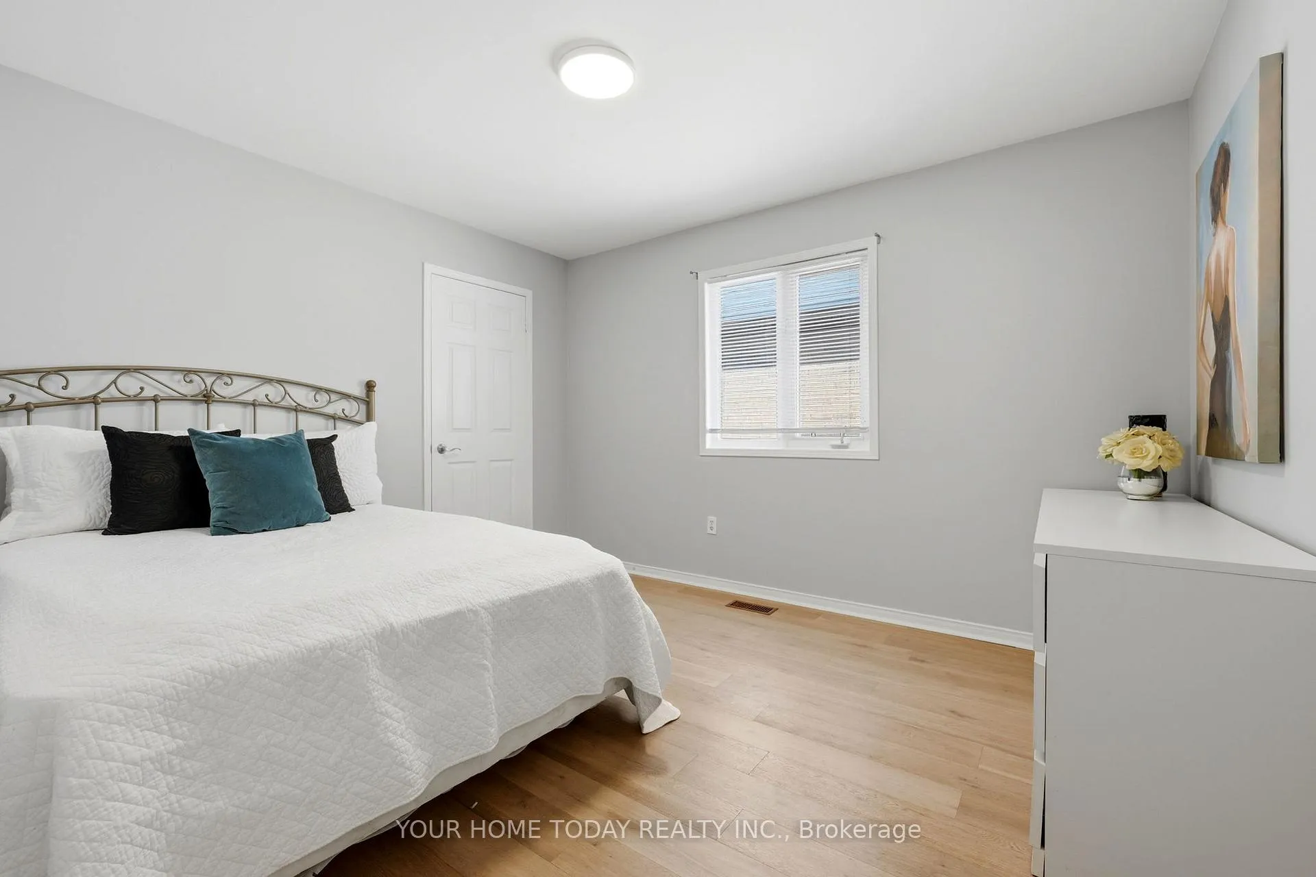 Photo 23 of 5 Curry Crescent, Halton Hills, Georgetown — HOMEH