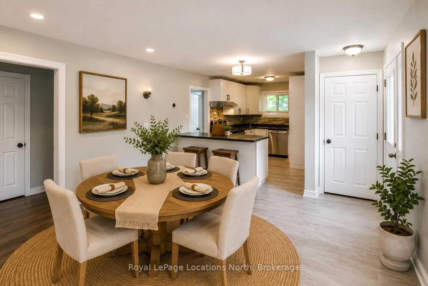 Photo 10 of 638 Oak Street, Collingwood — HOMEH