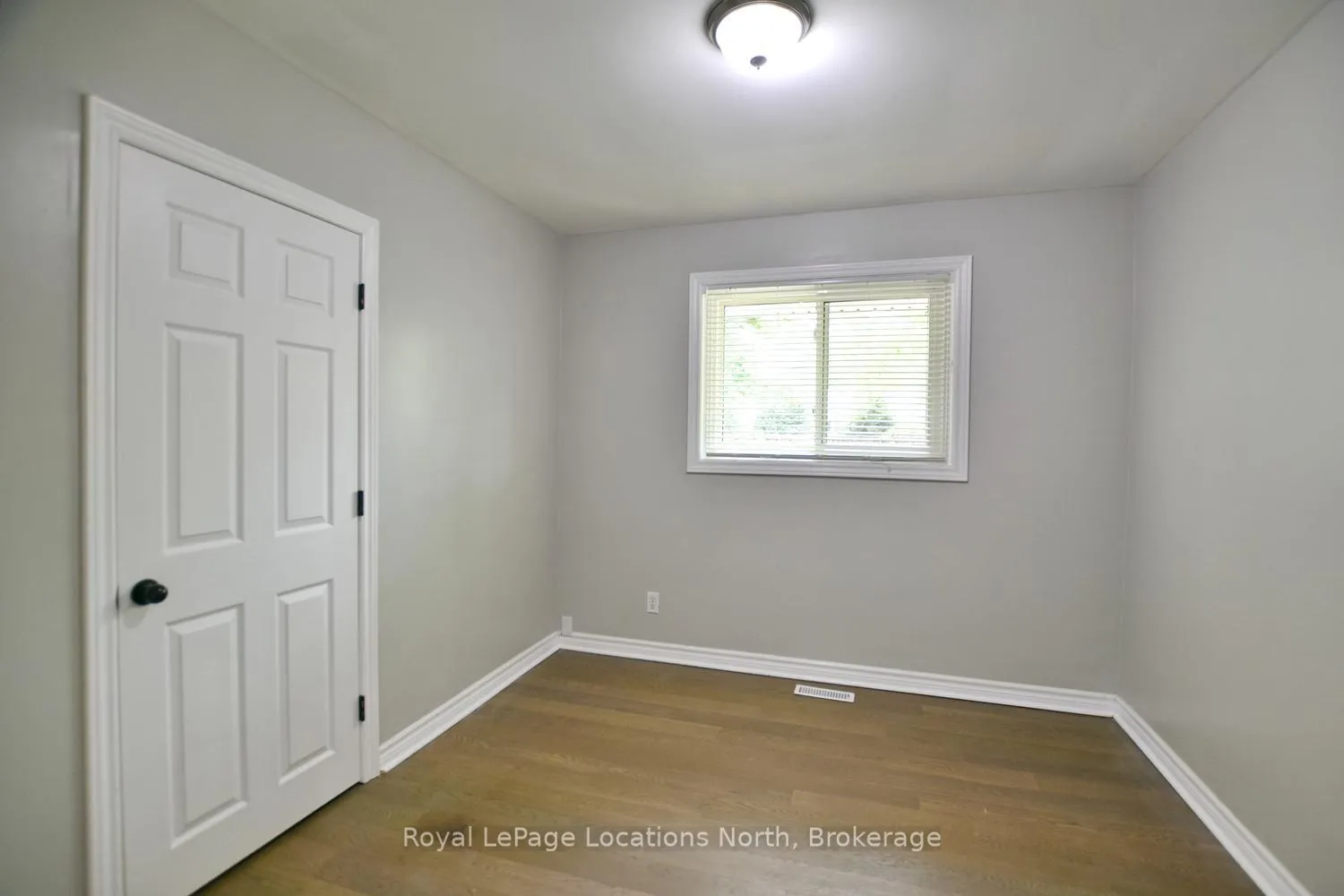 Photo 31 of 638 Oak Street, Collingwood — HOMEH