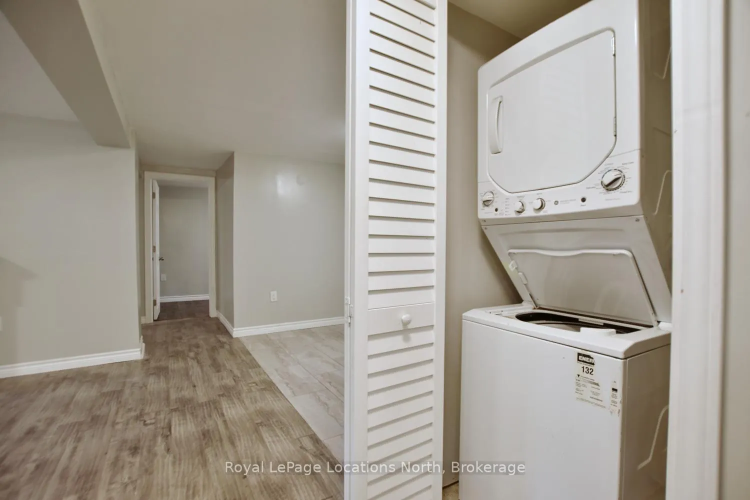 Photo 50 of 638 Oak Street, Collingwood — HOMEH