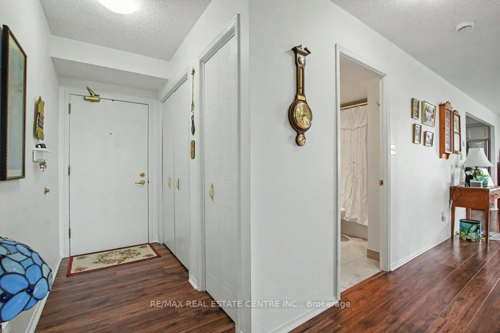 Photo 10 of Unit 604, 26 Hall Road, Halton Hills, Georgetown — HOMEH