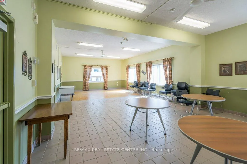 Photo 37 of Unit 604, 26 Hall Road, Halton Hills, Georgetown — HOMEH