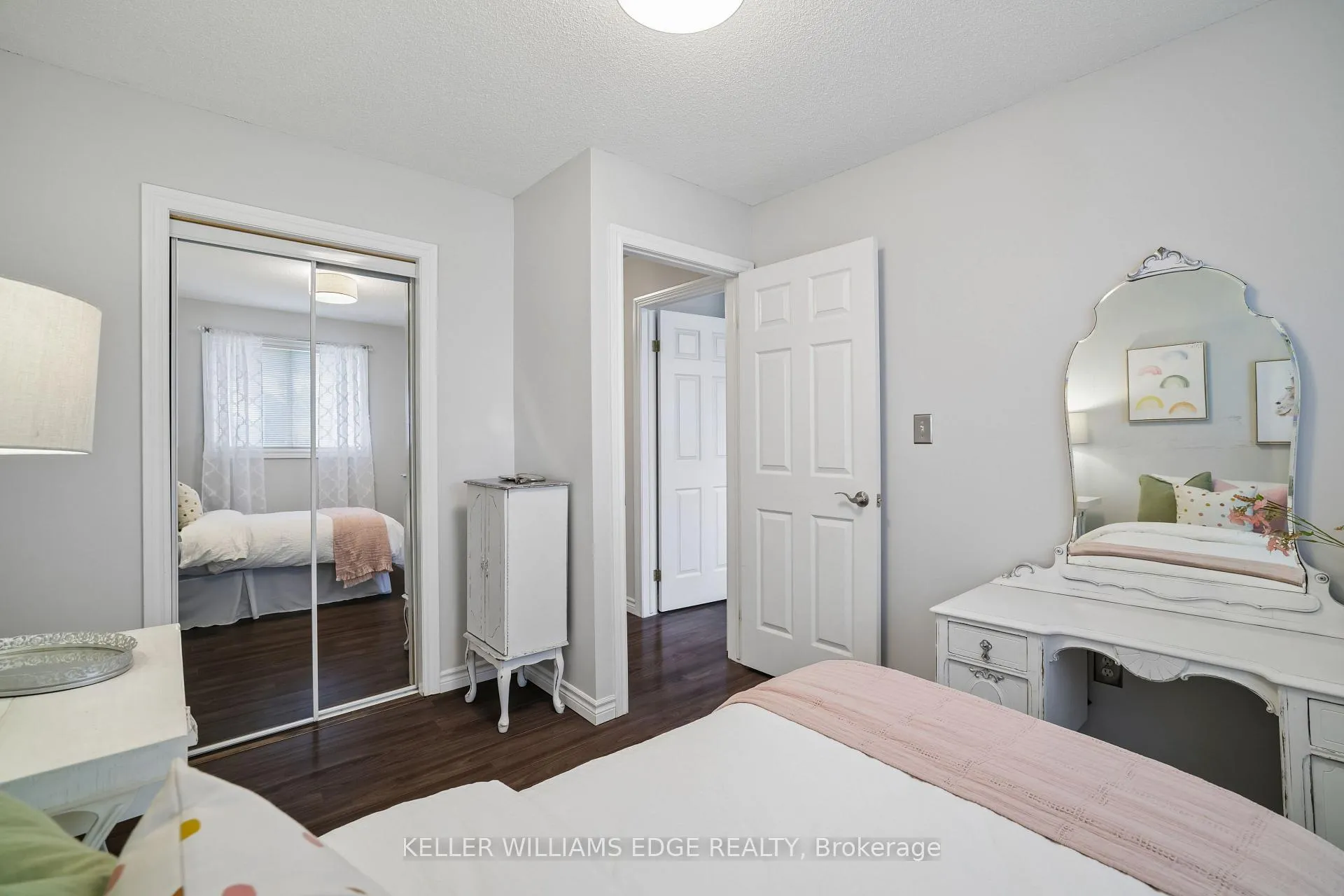 Photo 19 of Unit 35, 39 Pinewoods Drive, Hamilton, Stoney Creek Mountain — HOMEH